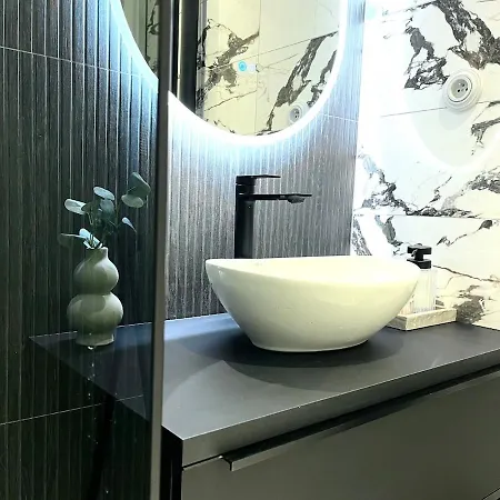 Luxury Modern With Balcony - Near Center Apartman Pozsony